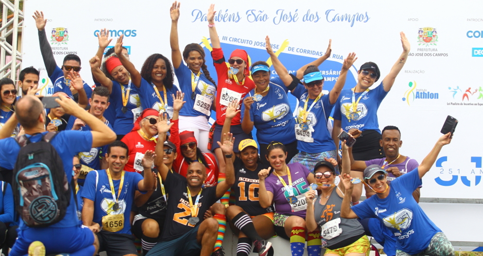 cv__3974-claudio_vieira.jpg