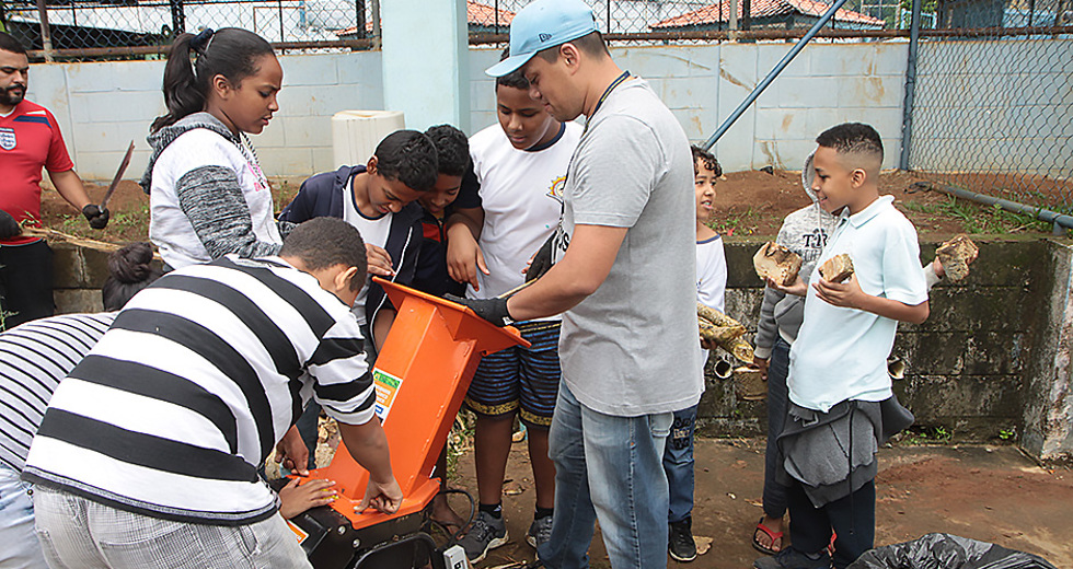 oficina-implatacao-composteira-emef-rosa-tomita-14-11-2019-lucas-cabral-35.jpg