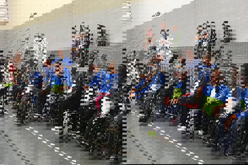09b86543-4329-4e87-a025-51685dc847de.jpg
