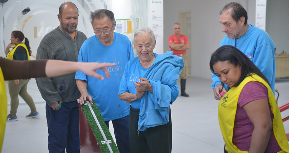 visita-casa-do-idoso-ao-museu-interativo-de-ciencias-20-05-2019-lucas-cabral-04.jpg