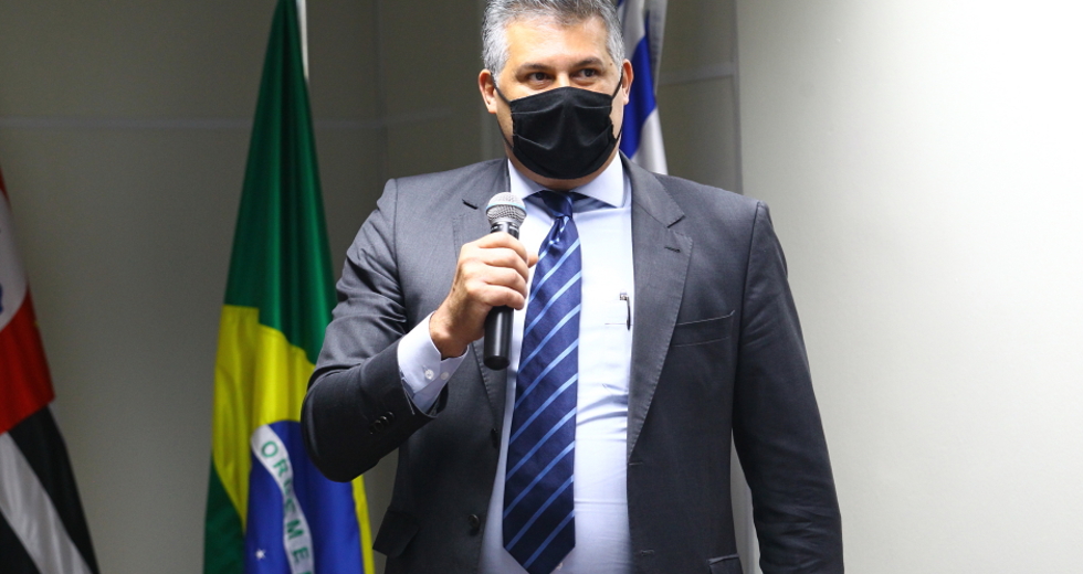 cv__0789_claudio_vieira.jpg