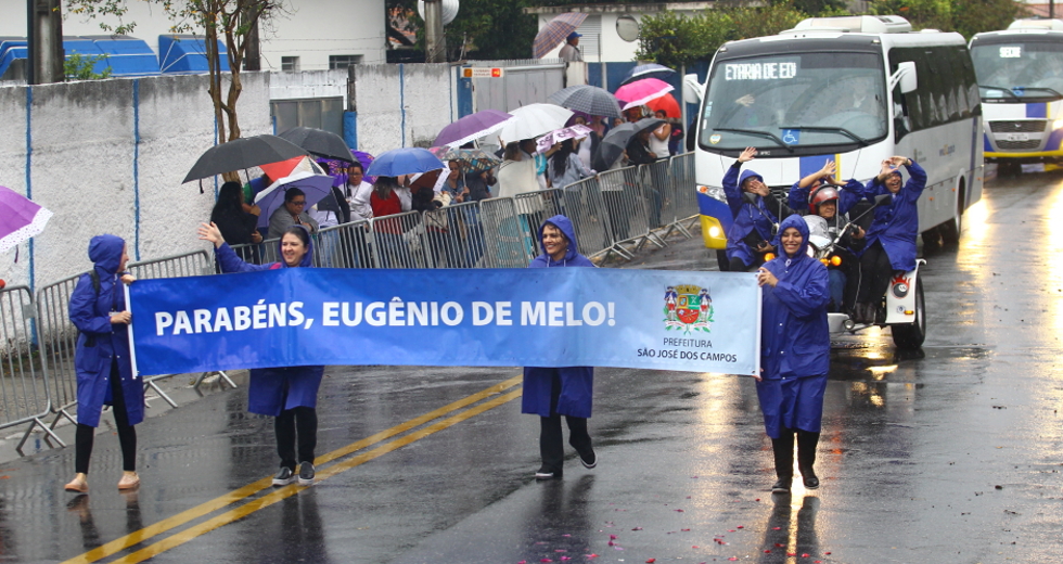 cv__9927_claudio_vieira.jpg