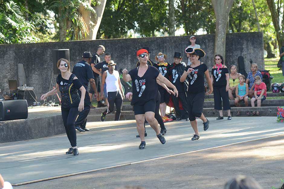 Foto: Divulgação grupo-de-sapateado-tap-da-longevidade-com-espetaculao-sem-limites-21-04-2019-lucas-cabral-07.jpg