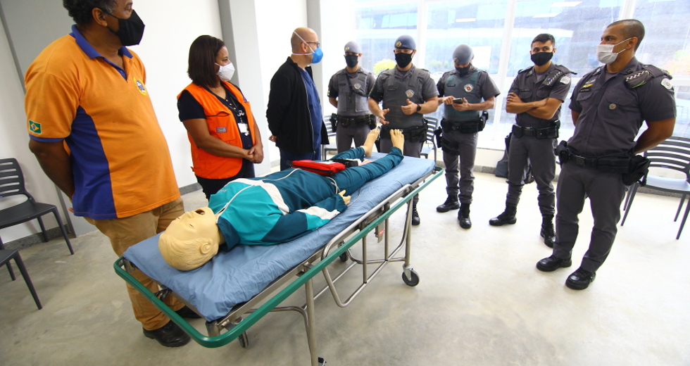 cv__5871_claudio_vieira.jpg