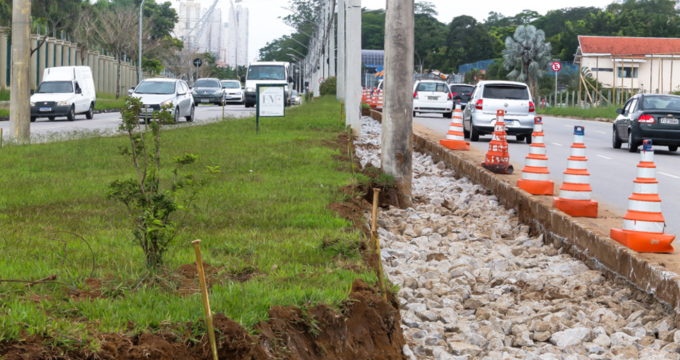 obras-de-nova-rotatoria-na-avlineu-de-moura-32.jpg