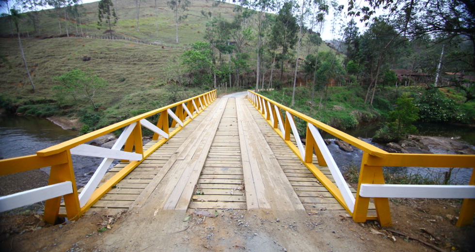cv__7017_claudio_vieira.jpg
