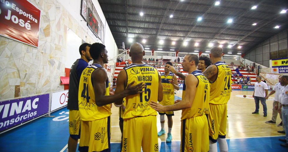 cv__1453-claudio_vieira.jpg