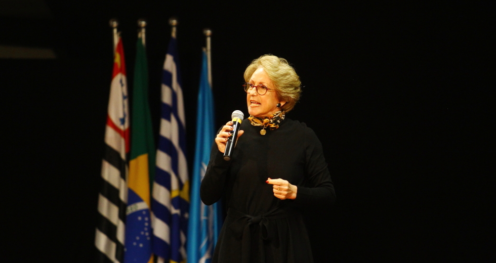 cv__0905-claudio_vieira.jpg
