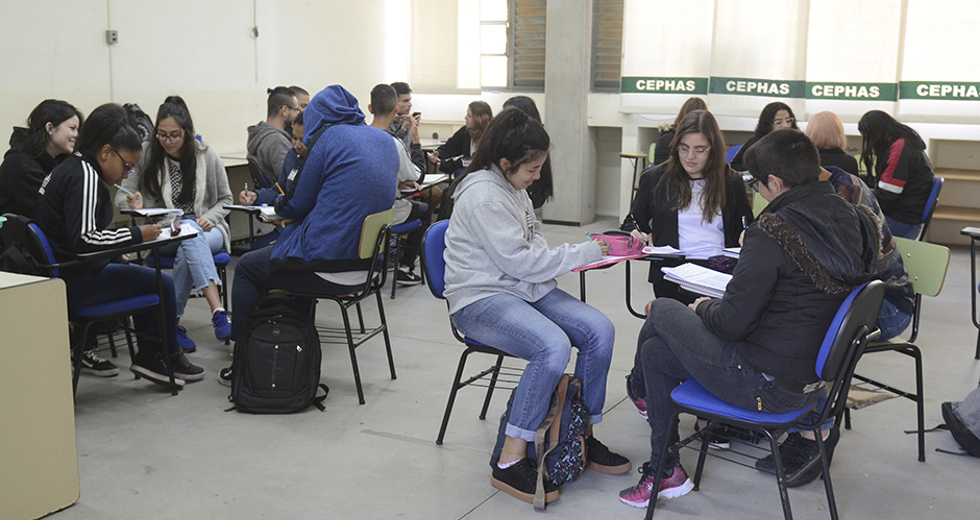 aula-cephas-projeto-mini-empresa-15-08-2019-lucas-cabral-02.jpg
