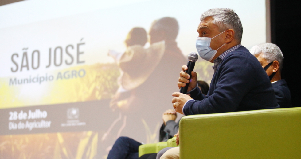 cv__1580_claudio_vieira.jpg