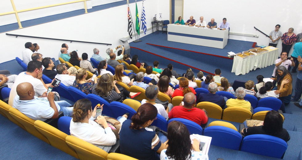 cv__9141_claudio_vieira.jpg