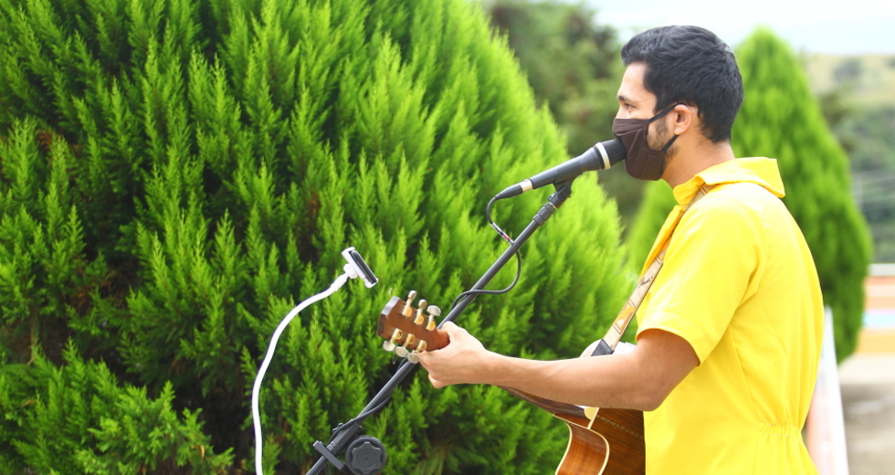 cv__0924_claudio_vieira.jpg