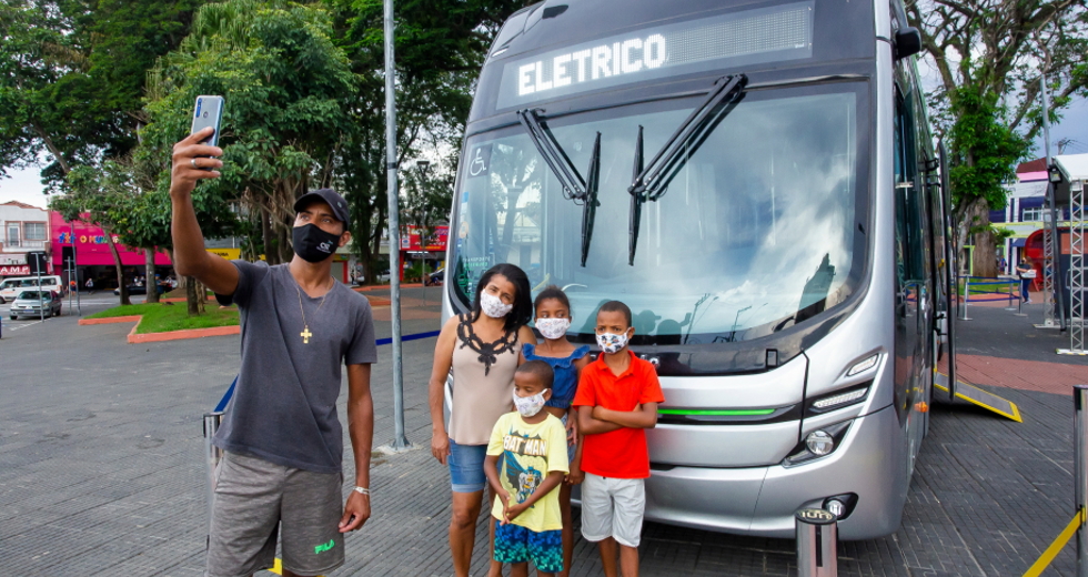 img_1375_adenir_britto.jpg