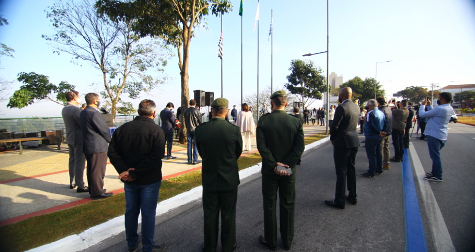 cv__0188_claudio_vieira.jpg