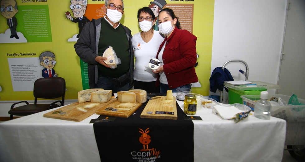 cv__2295_claudio_vieira.jpg