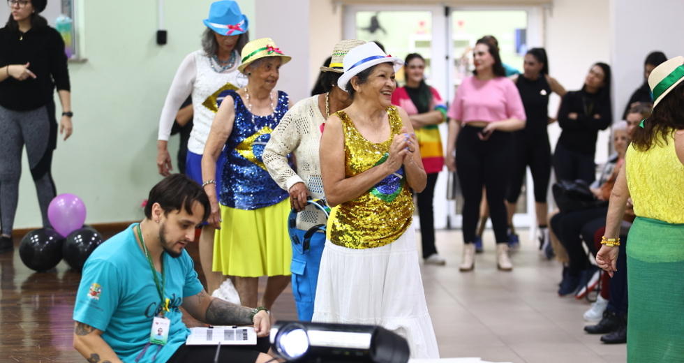 The Vovoice na Casa do Idoso Sul. Foto: Claudio Vieira/PMSJC 31-10-2025  