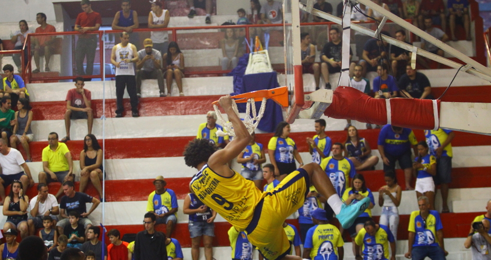 liga_ouro_basquete_06-claudio_vieira.jpg