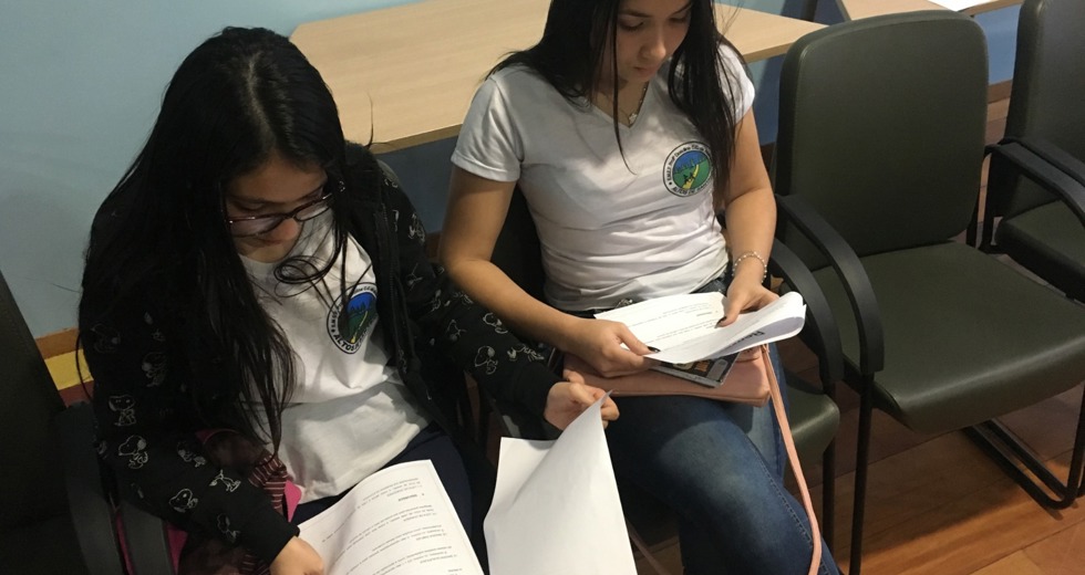 alunos-do-ensino-fundamental-participam-de-simulacao-da-onu-02.jpeg