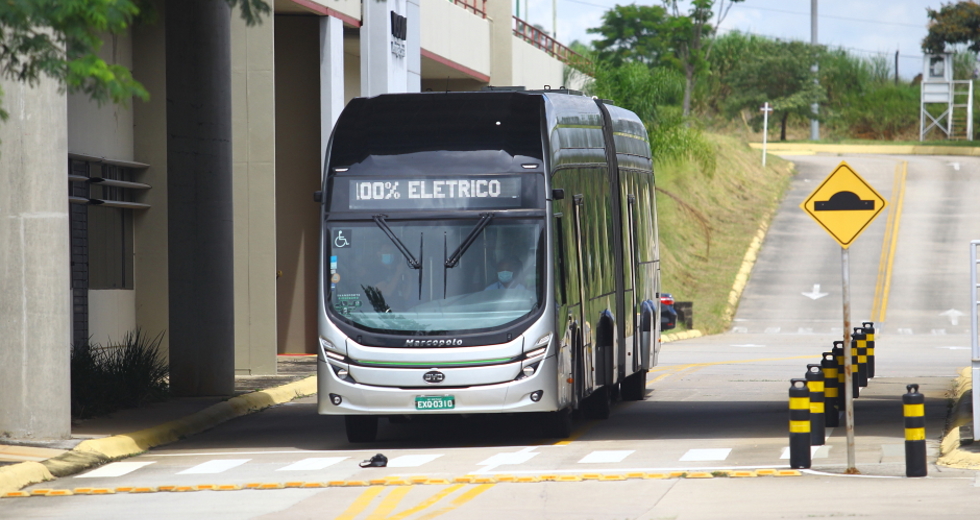 cv__6505_claudio_vieira.jpg