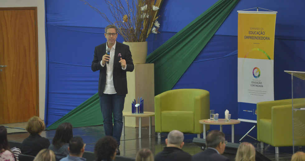 seminario-educacao-empreendedora-23-05-2019-lucas-cabral-11.jpg