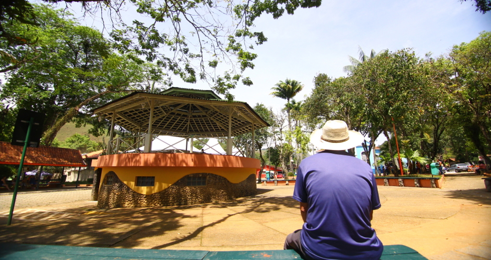 cv__0882-claudio_vieira.jpg