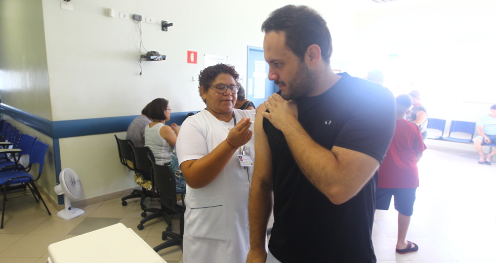 vacinac_a_o_ubs_jd_paulista-014.jpg