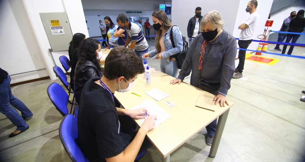 cv__6710_claudio_vieira.jpg
