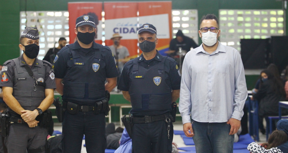 cv__8525_claudio_vieira.jpg