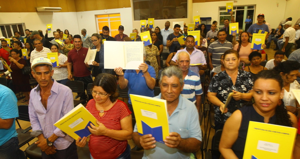 cv__8697_claudio_vieira.jpg