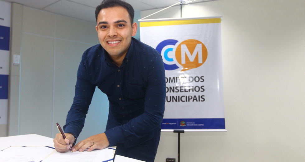 cv__9157_claudio_vieira.jpg