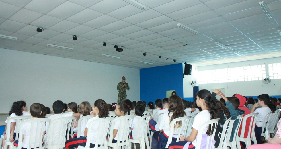 responsabilidade-ambiental-emef-vera-babo-14.jpg