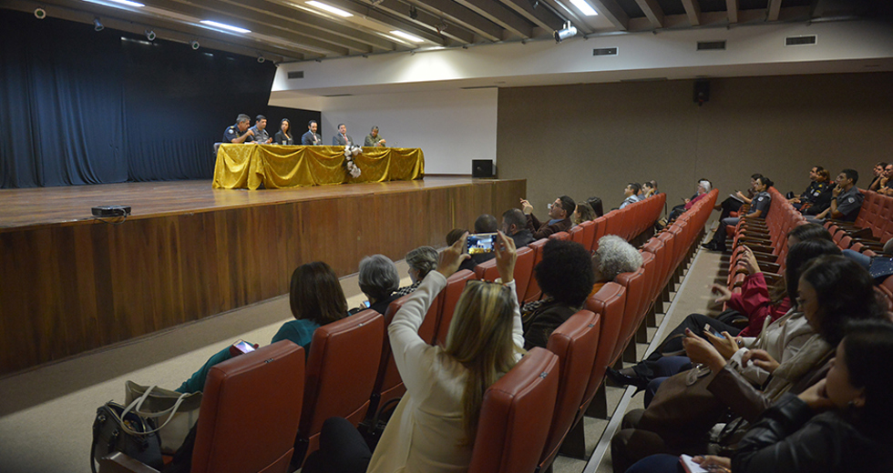 seminario-cultura-de-paz-policia-militar-civil-e-guarda-municipal-21-05-2019-lucas-cabral-02.jpg