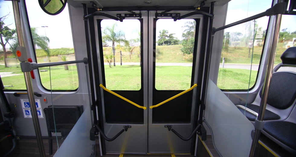 cv__6275_claudio_vieira.jpg