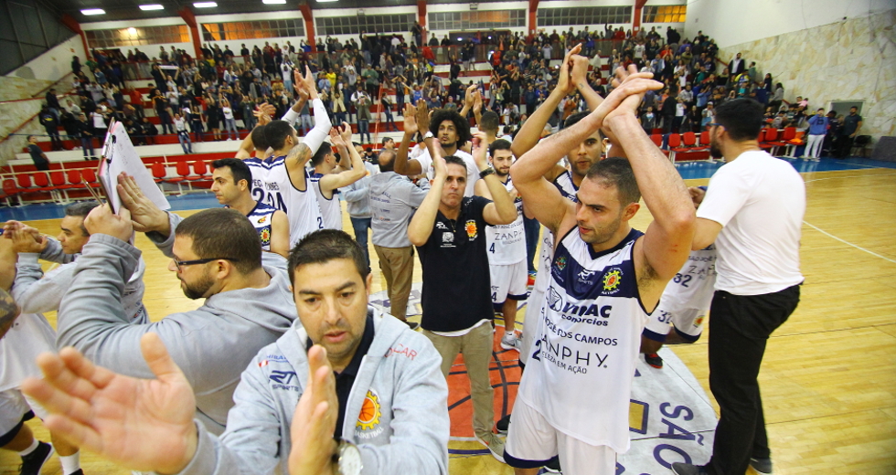 cv__4272-claudio_vieira.jpg