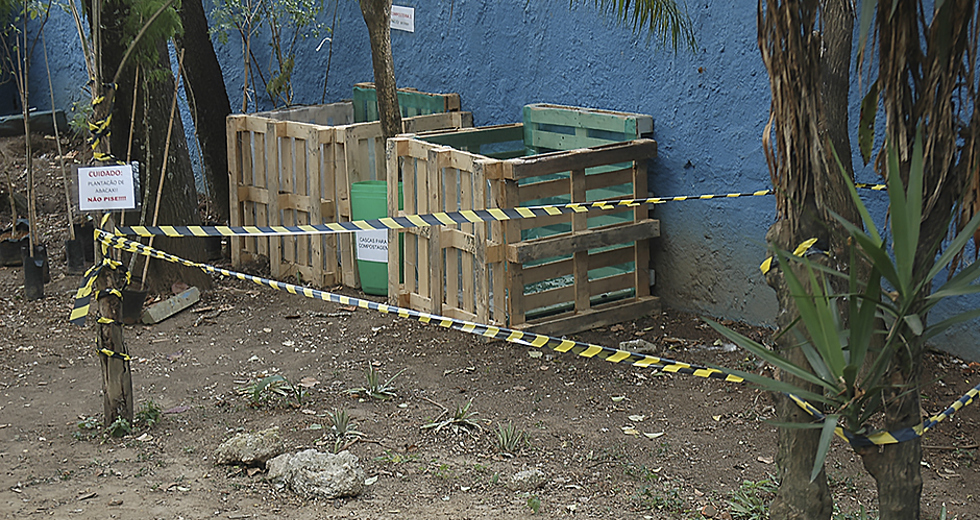 plantio-de-mudas-escola-municipal-ana-berling-24-09-2019-lucas-cabral-28.jpg