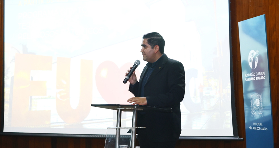 Lançamento do Guia Católico de SP e dos Roteiros Religiosos do City Tour no Auditório Museu Municipal. Foto: Claudio Vieira/PMSJC 01-10-2025