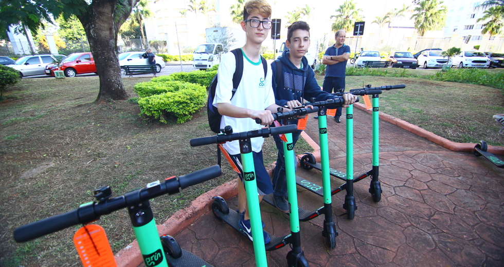 cv__8140_claudio_vieira.jpg
