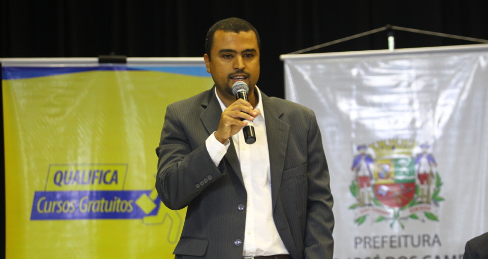 cv__4287-claudio_vieira.jpg