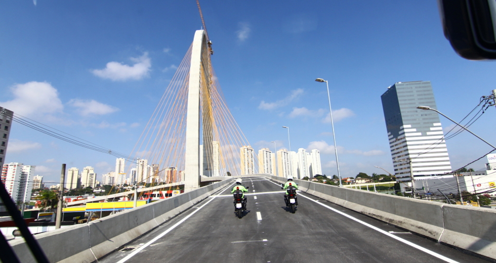 cv__2783_claudio_vieira.jpg