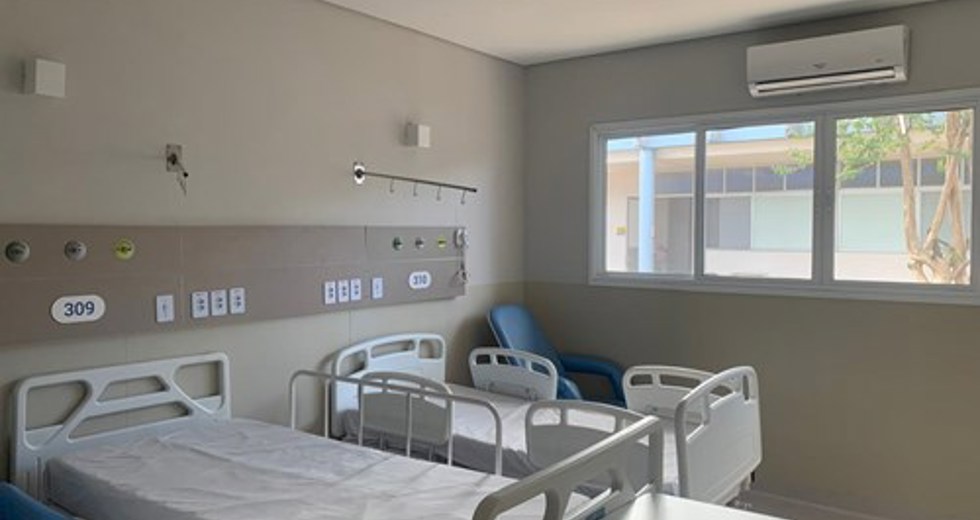 Clínica 3 do Hospital Municipal - Antes e depois das reformas
