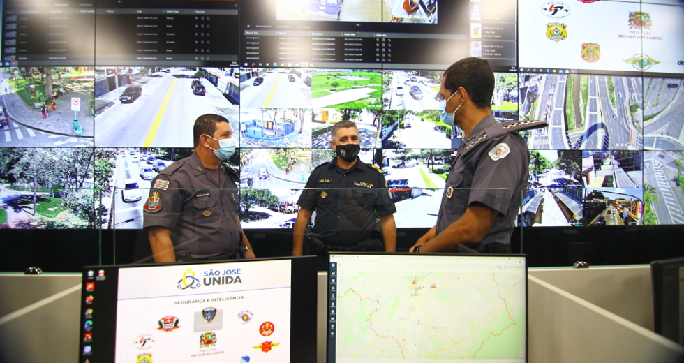 cv__4882_claudio_vieira.jpg