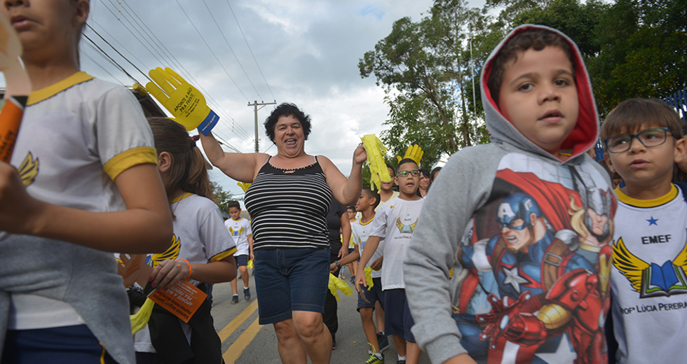 gincana-escolar-maio-amarelo-emef-lucia-pereira-16-05-2019-lucas-cabral-23.jpg
