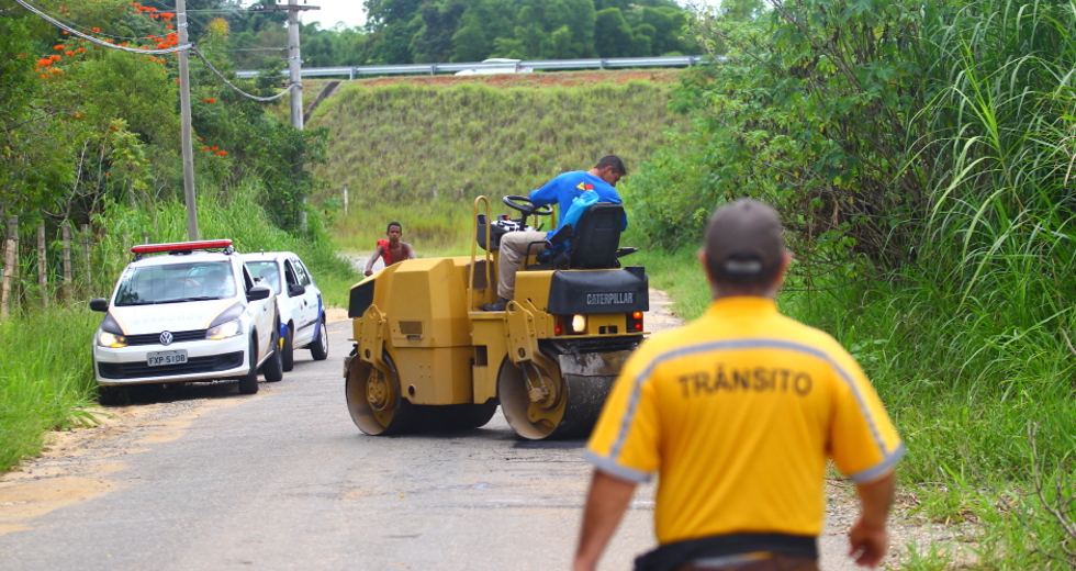 tapa_buraco_bairro_capuava-02-claudio_vieira.jpg
