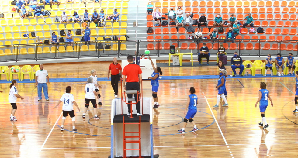 cv__2526_claudio_vieira.jpg