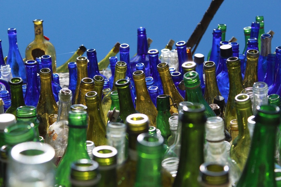 chamamento para ecopontos de coleta e reciclagem de vidros
