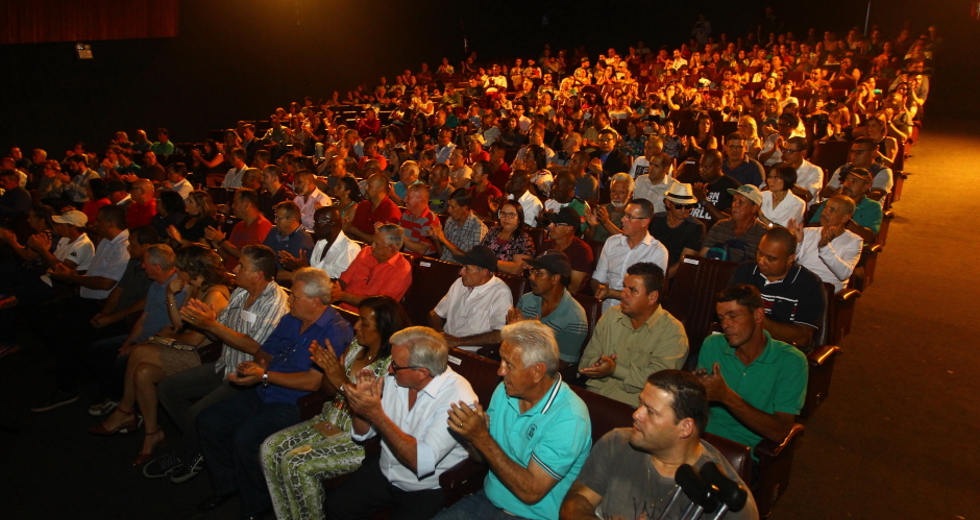 cv__0363_claudio_vieira.jpg