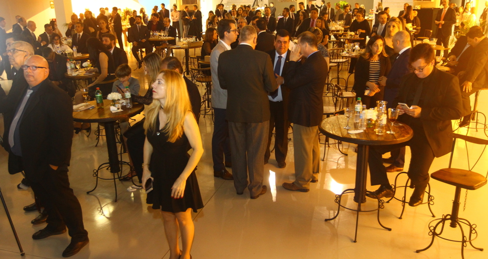 cv__5295_claudio_vieira.jpg
