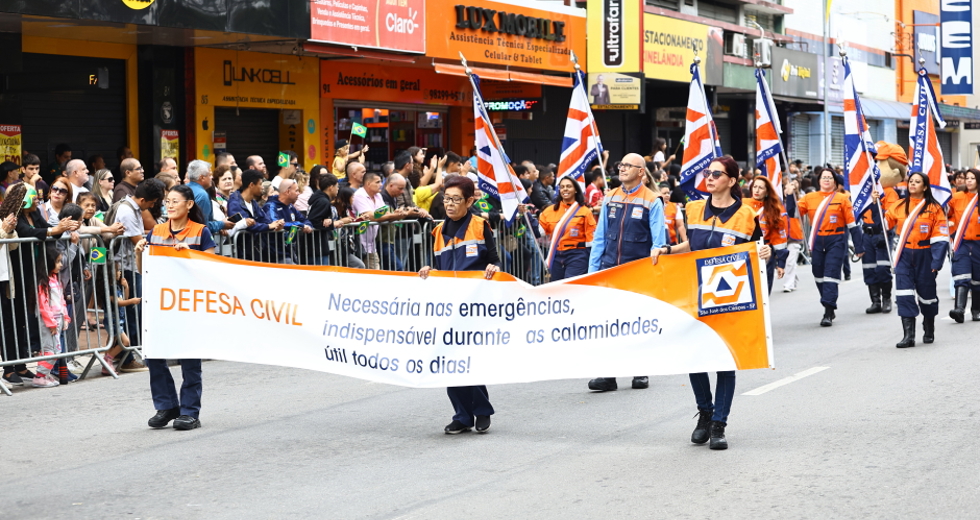 7 de Setembro Dia da Independência - Desfile cívico-militar na Rua 15 de Novembro. Foto: Claudio Vieira/PMSJC 07-09-2025 