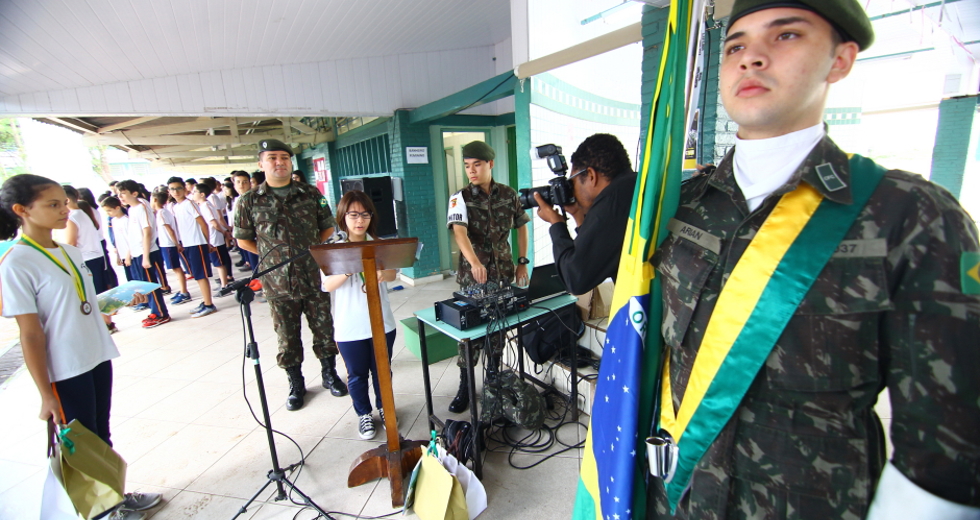 cv__9054-claudio_vieira.jpg