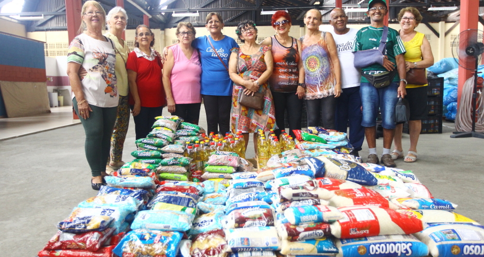 entrega_alimentos_casa_idoso-40-claudio_vieira.jpg